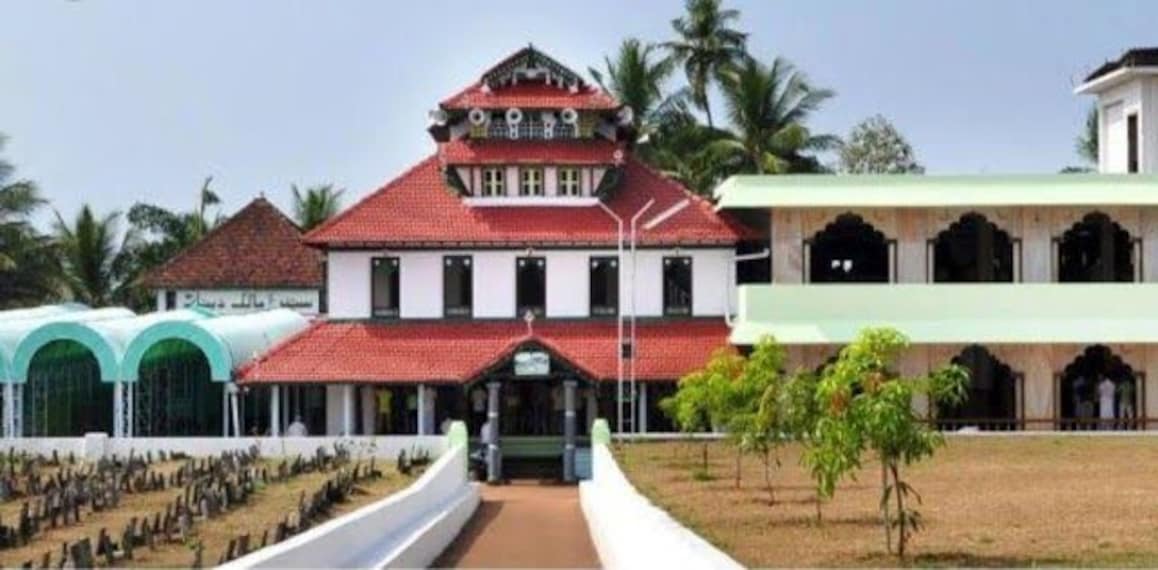 Malik Denar Mosque-1